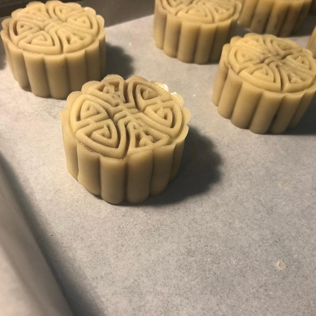 小小广式月饼
