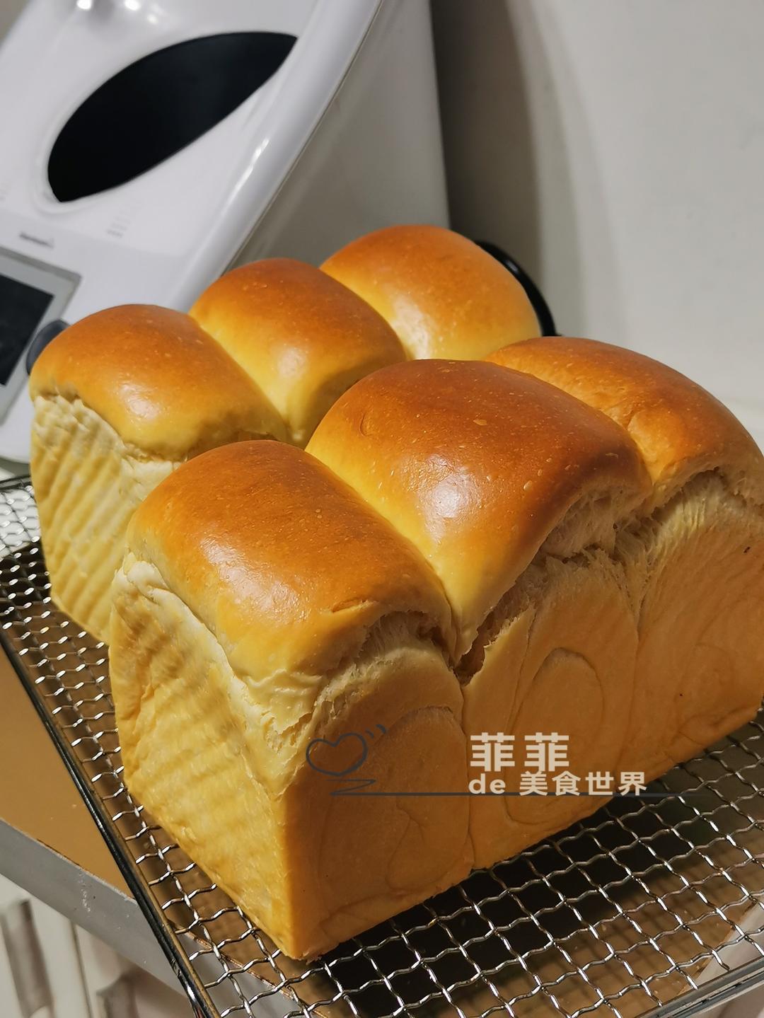 纯奶手撕吐司的做法 步骤1