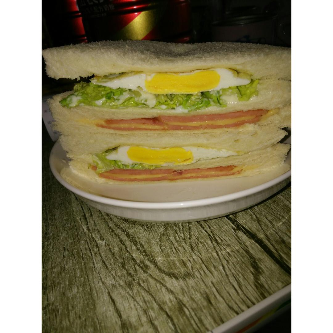 火腿芝士蛋三文治