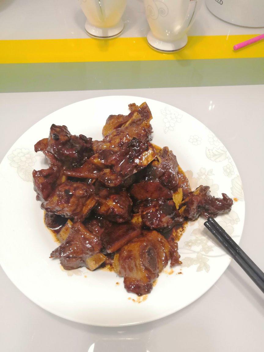 红烧排骨