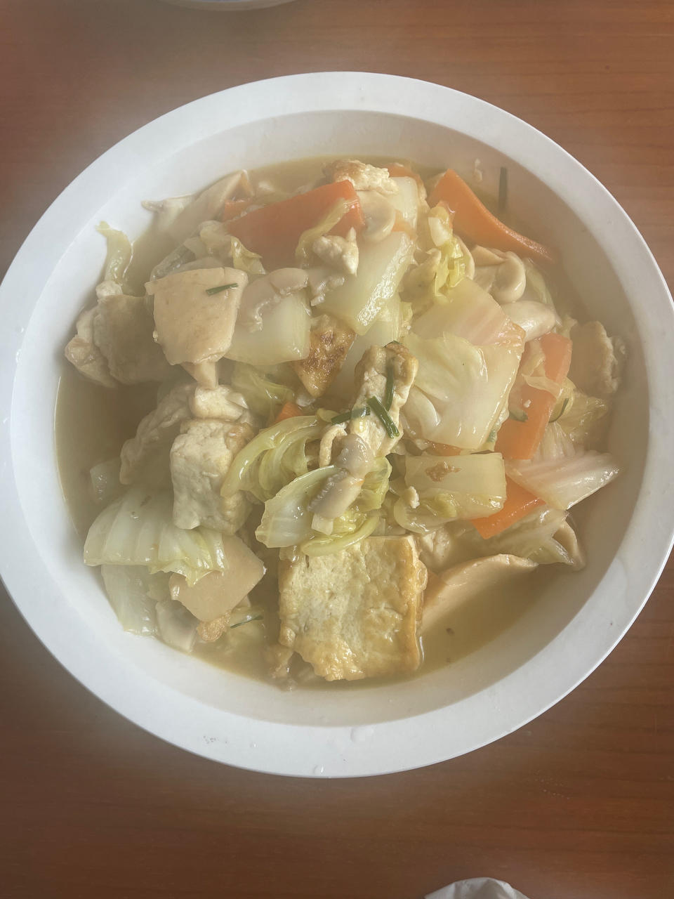 给肉都不换白菜豆腐煲