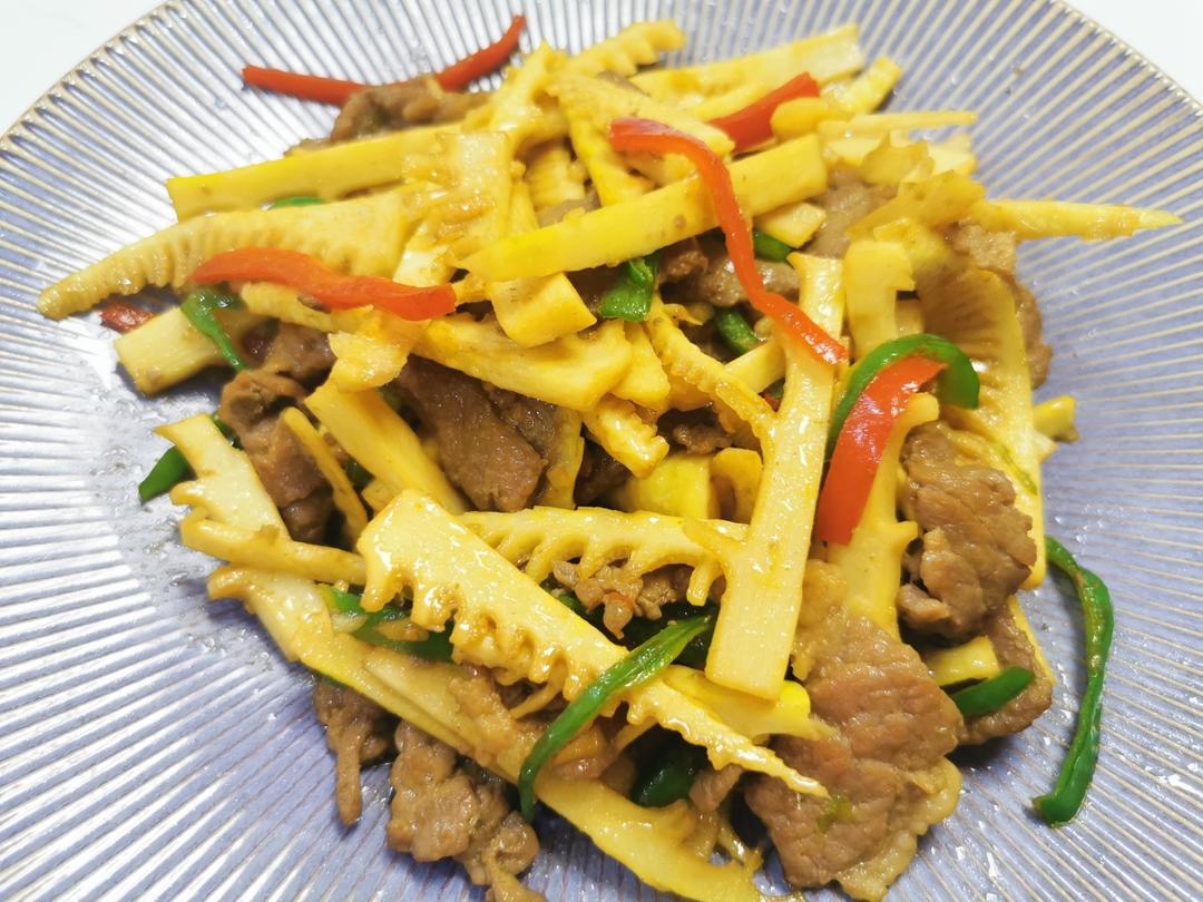 下饭神器又来了，试试这道春笋炒牛肉！！