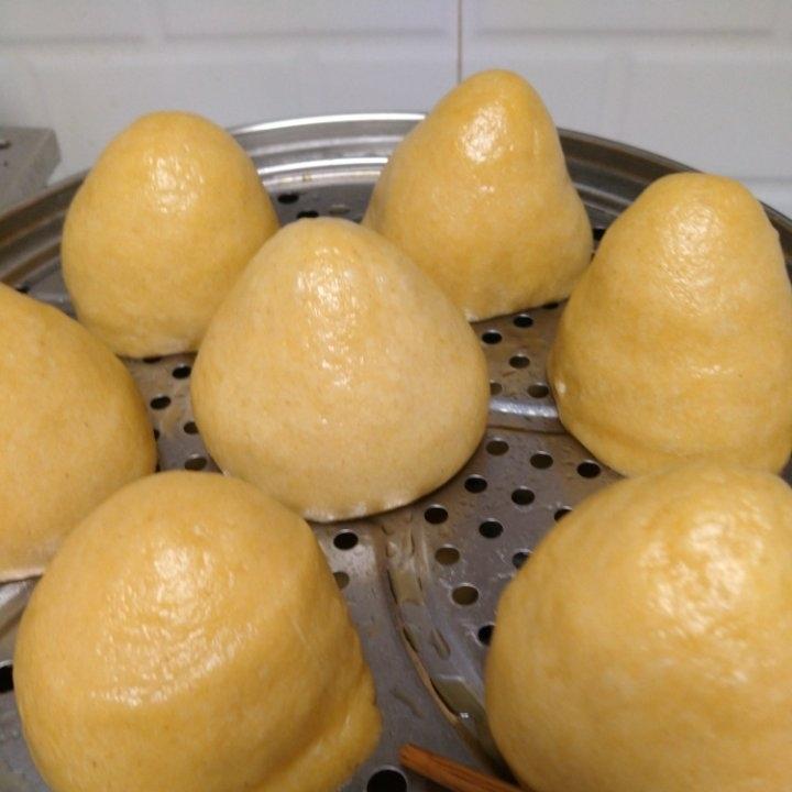 纯玉米面窝窝头(烫面.不发酵)