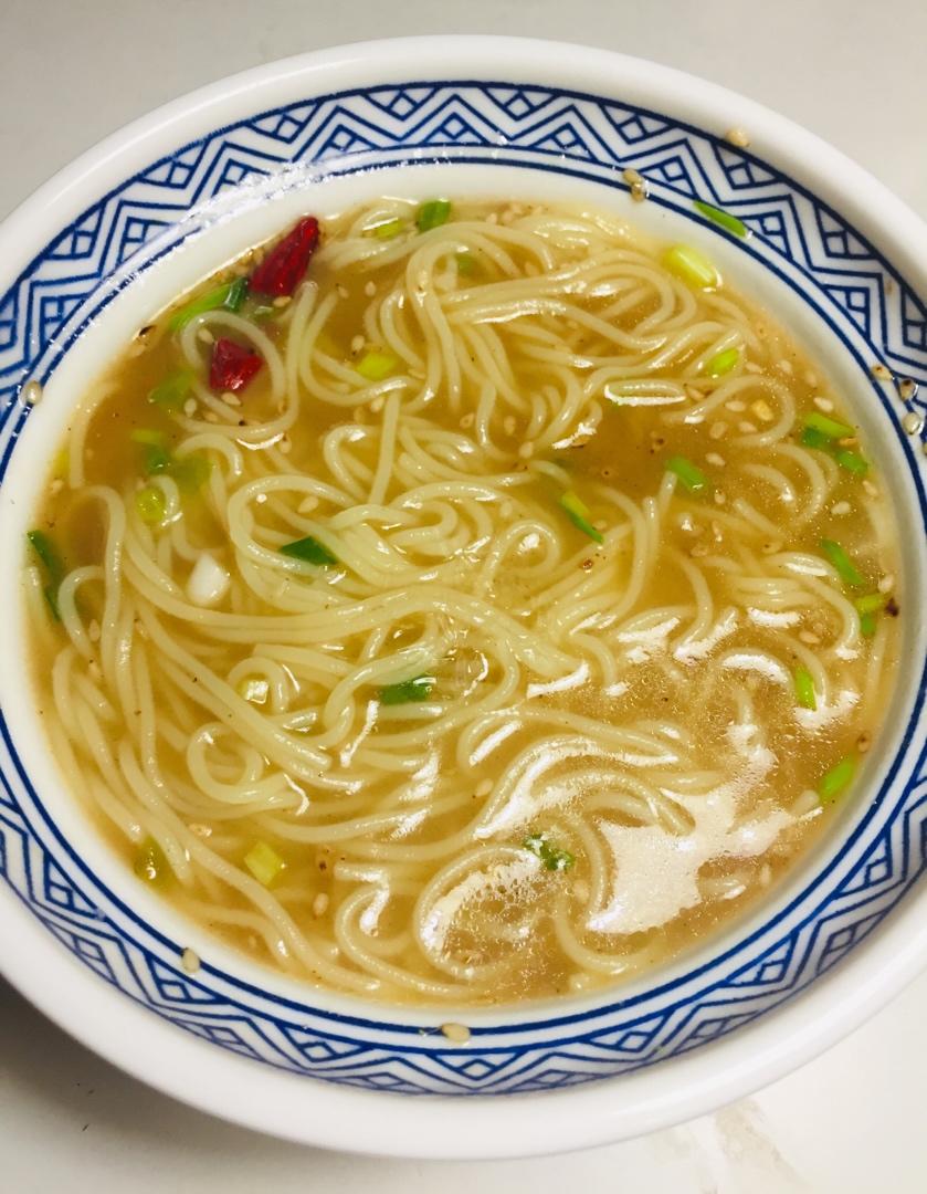 不可断粮做的一碗热汤面