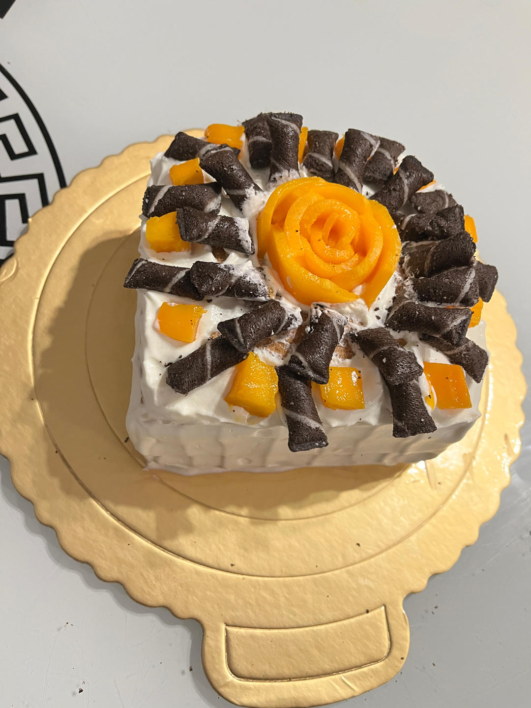 如何做简单又逼格高的方形奶油蛋糕