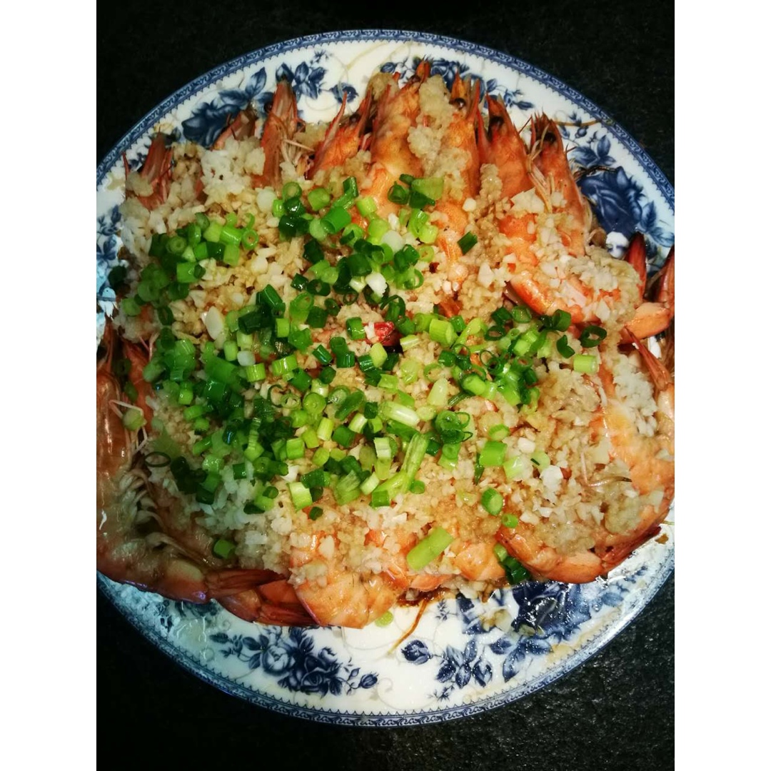 蒜蓉粉丝蒸大虾