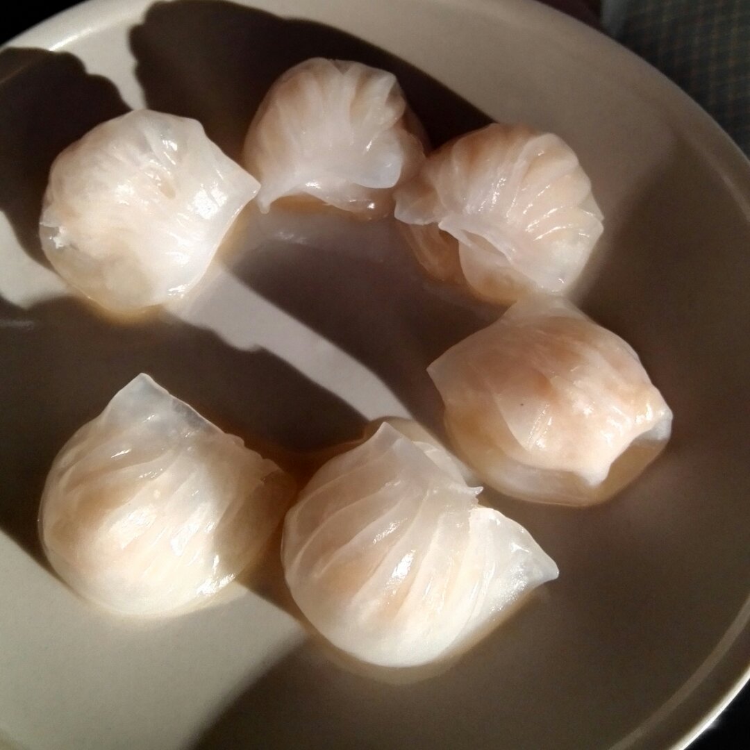 弯梳虾饺