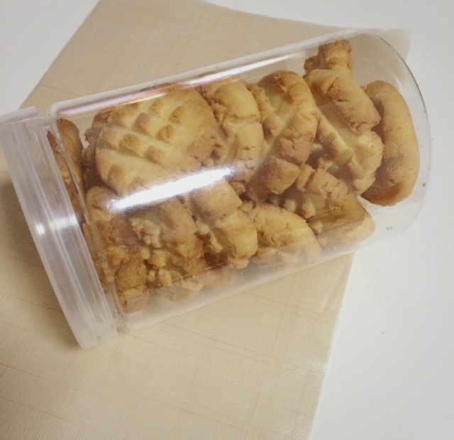 牛奶饼干