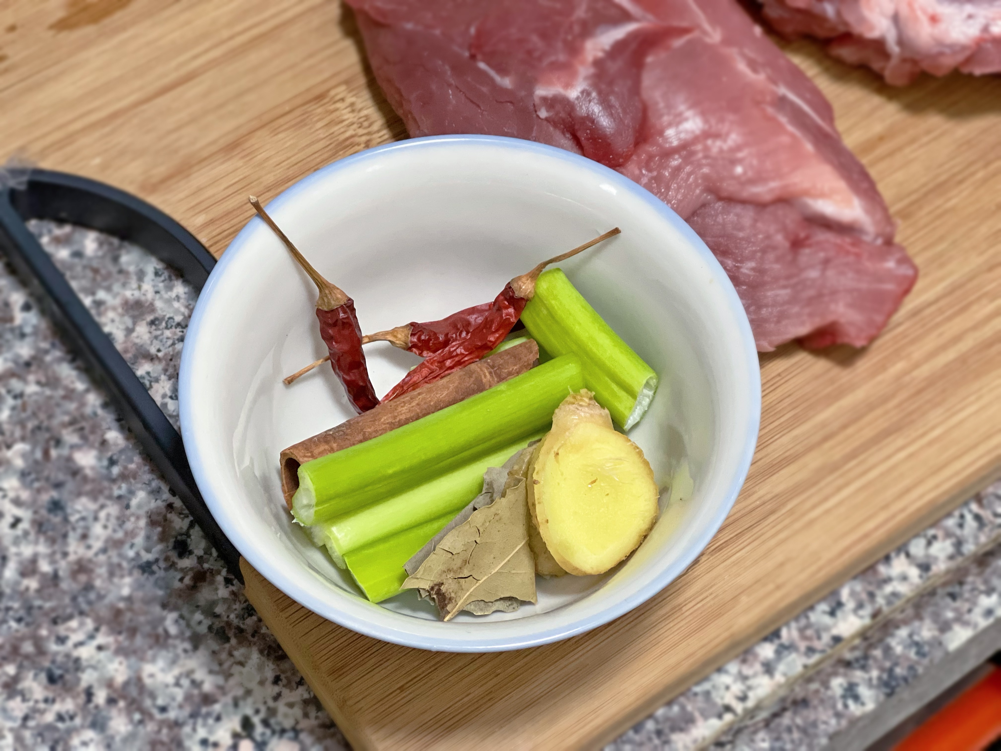 陕西臊子肉 |煮面神器的做法 步骤2