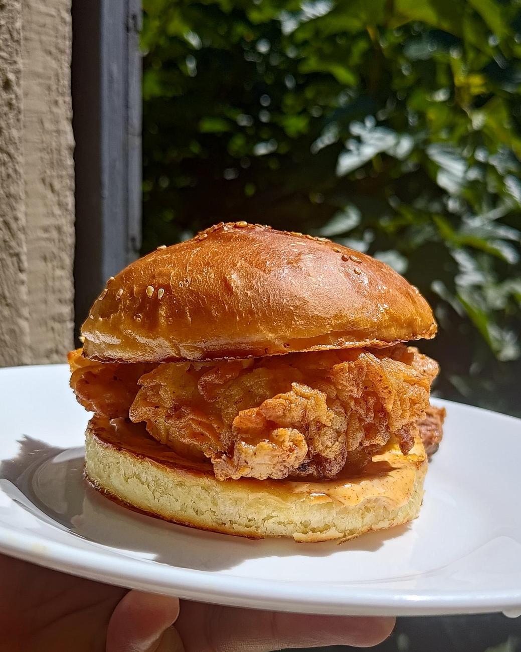 𝗣𝗢𝗣𝗘𝗬𝗘𝗦 胜过大力水手炸鸡汉堡「Joshua Weissman主厨」