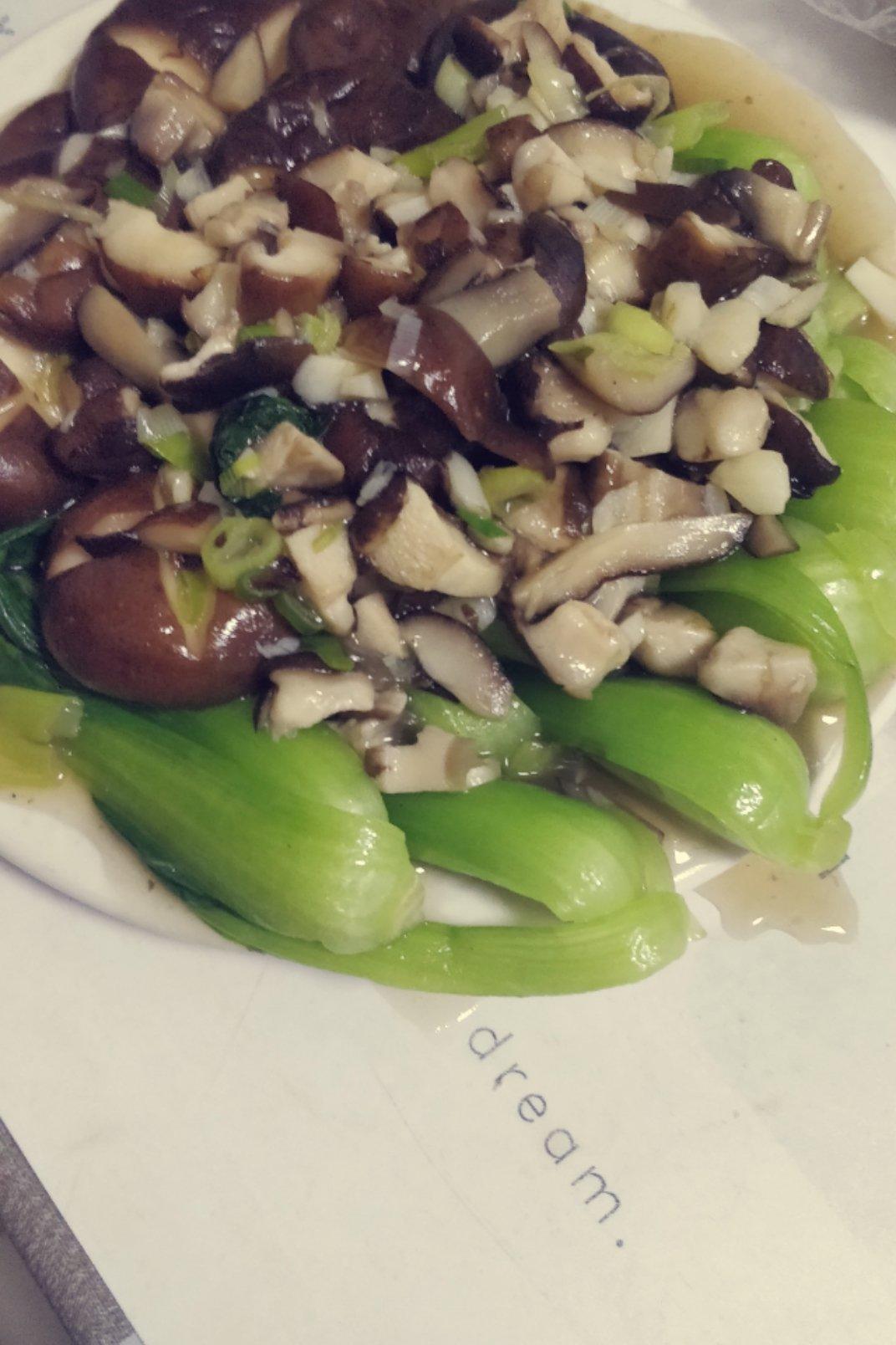 蚝油香菇小油菜
