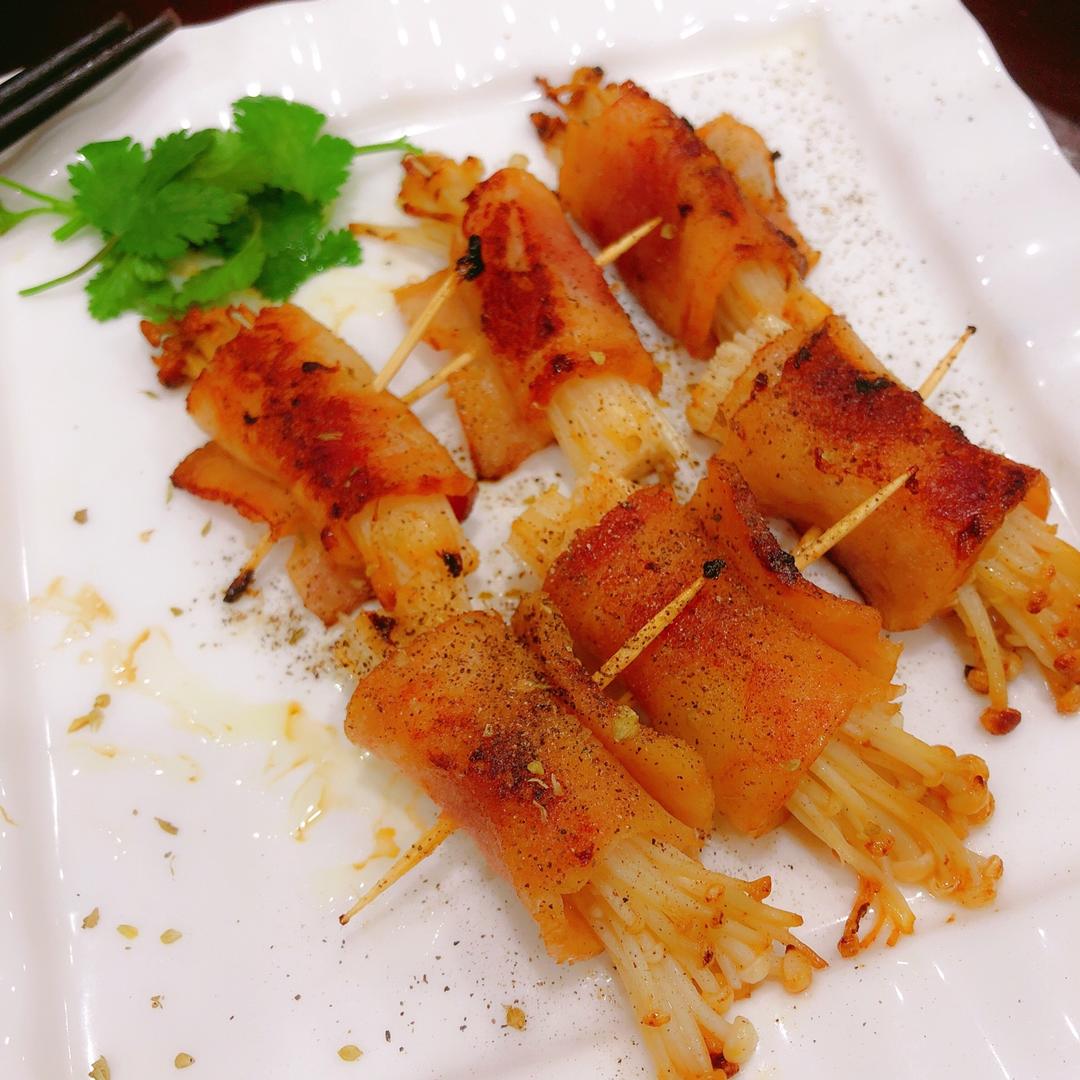香煎培根金针菇卷