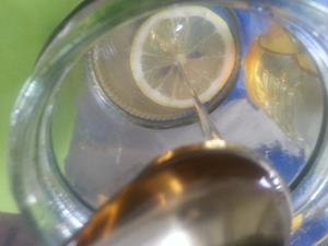 蜂蜜柠檬茶的做法 步骤7