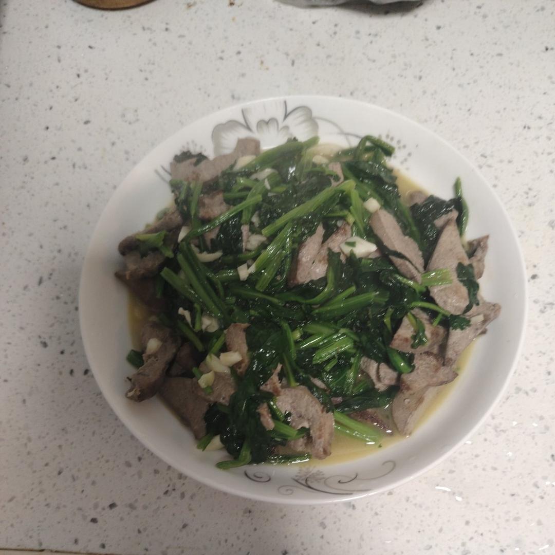 菠菜炒猪肝