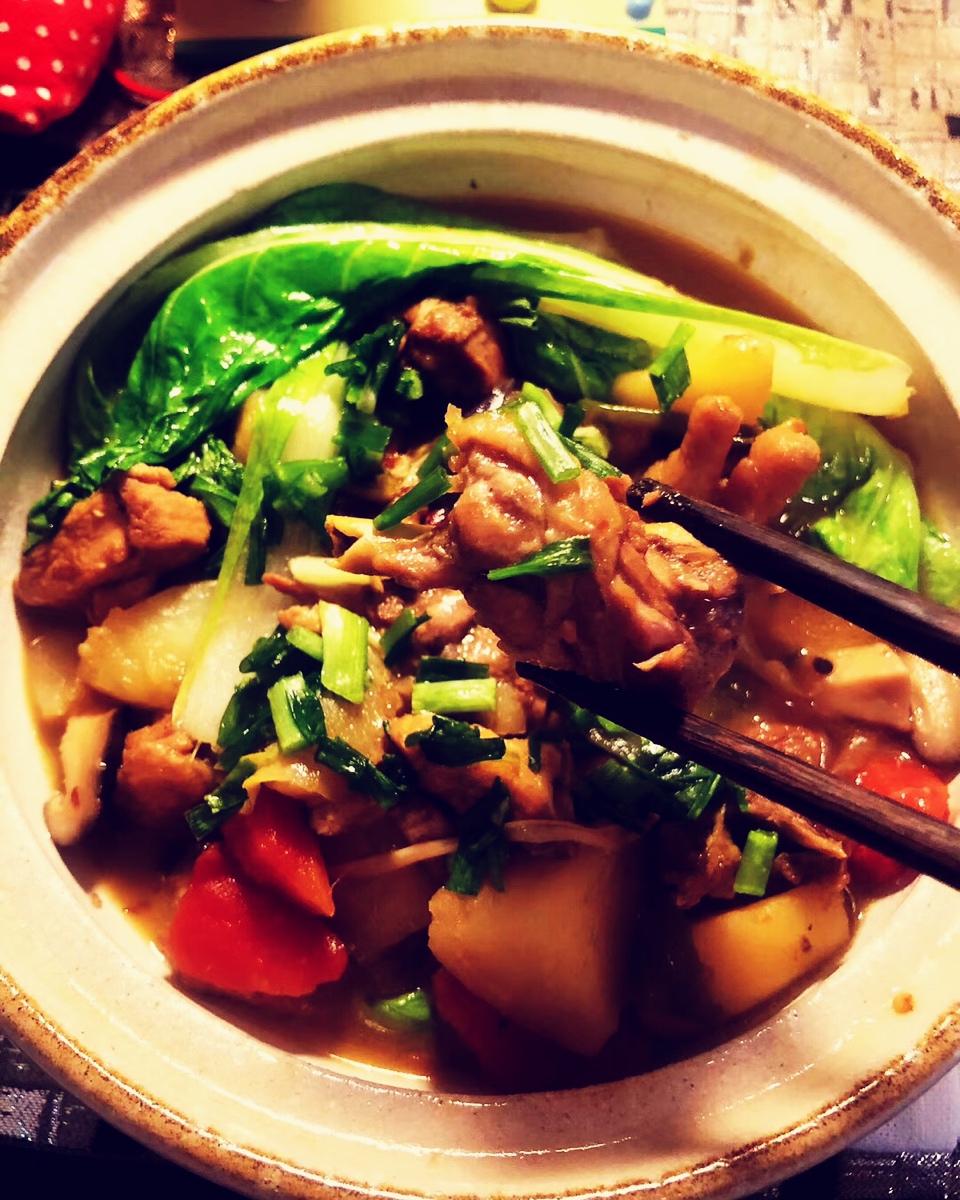 【黄焖鸡米饭】