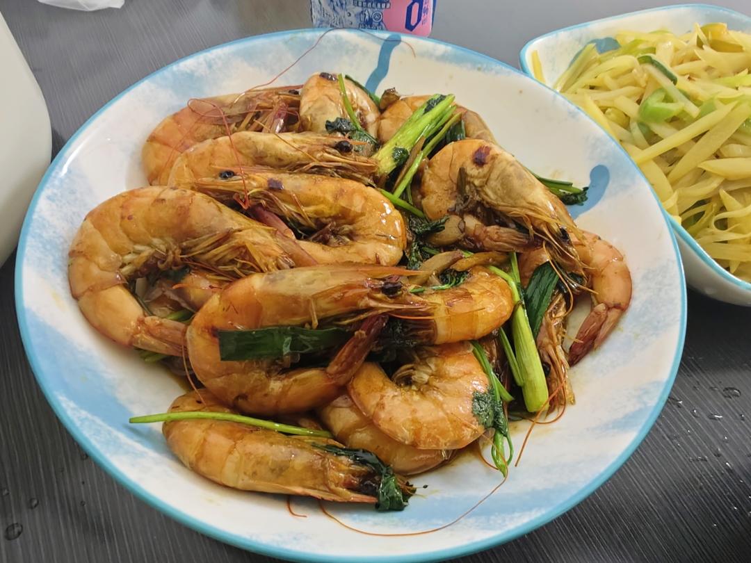 家庭版油焖大虾