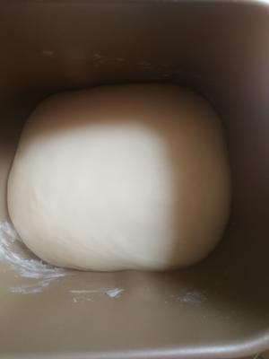 豆沙面包卷的做法 步骤4