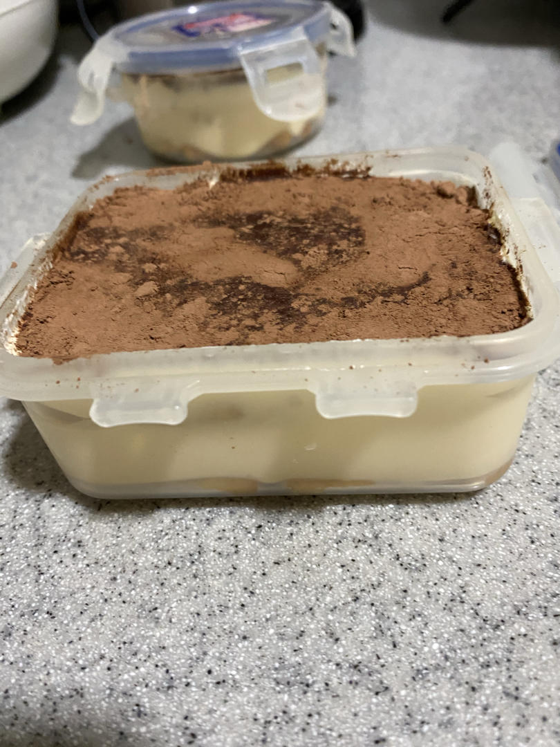 在欧洲学会的经典版提拉米苏