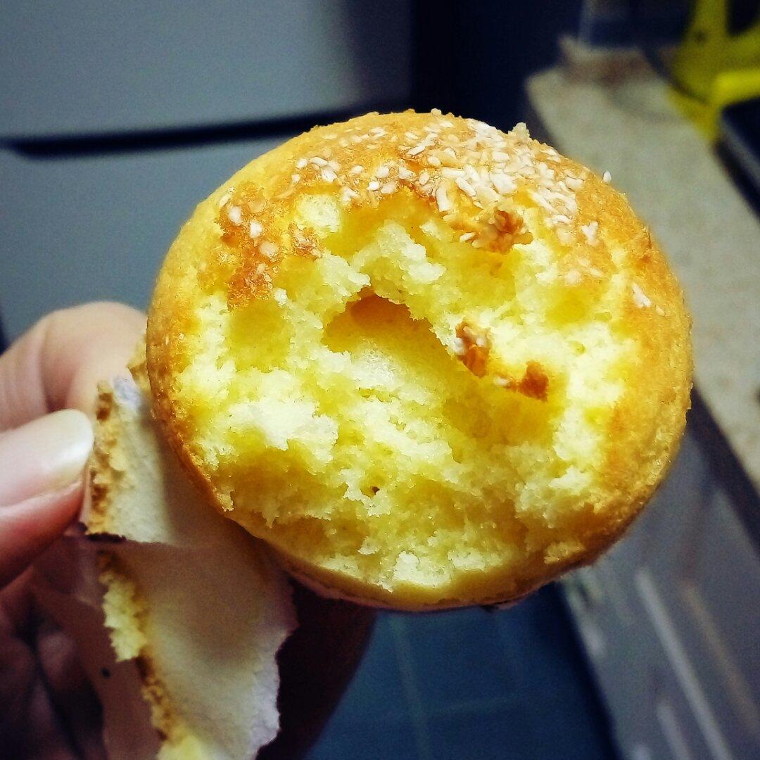 烤箱处女作——适合手残党的超简单纸杯蛋糕