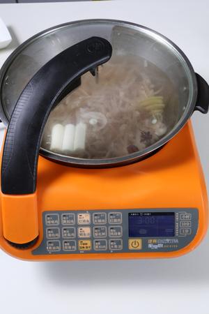 自动烹饪锅简单做凉菜肉皮冻的做法 步骤5