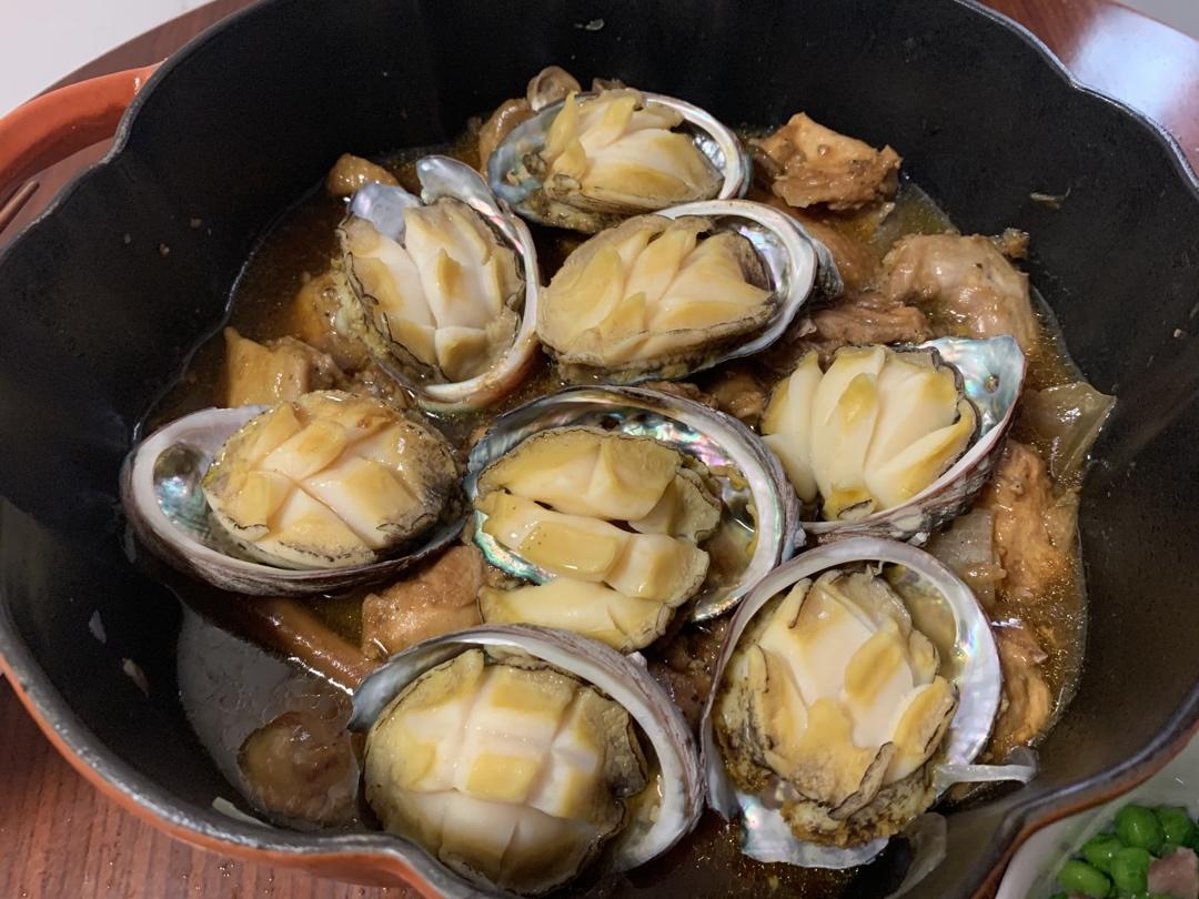 鲍鱼焖鸡