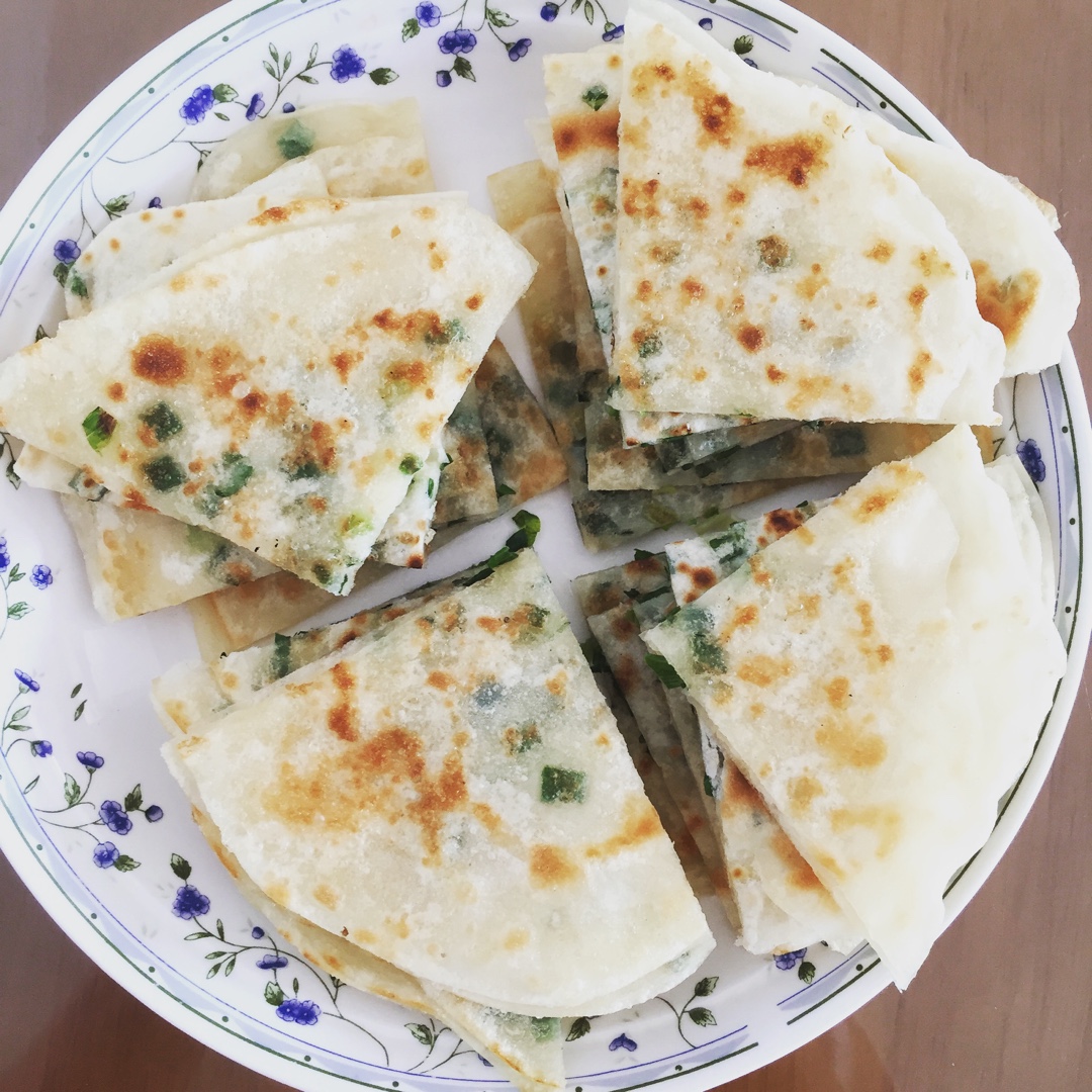 葱油饼（饺子皮 懒人快手版）