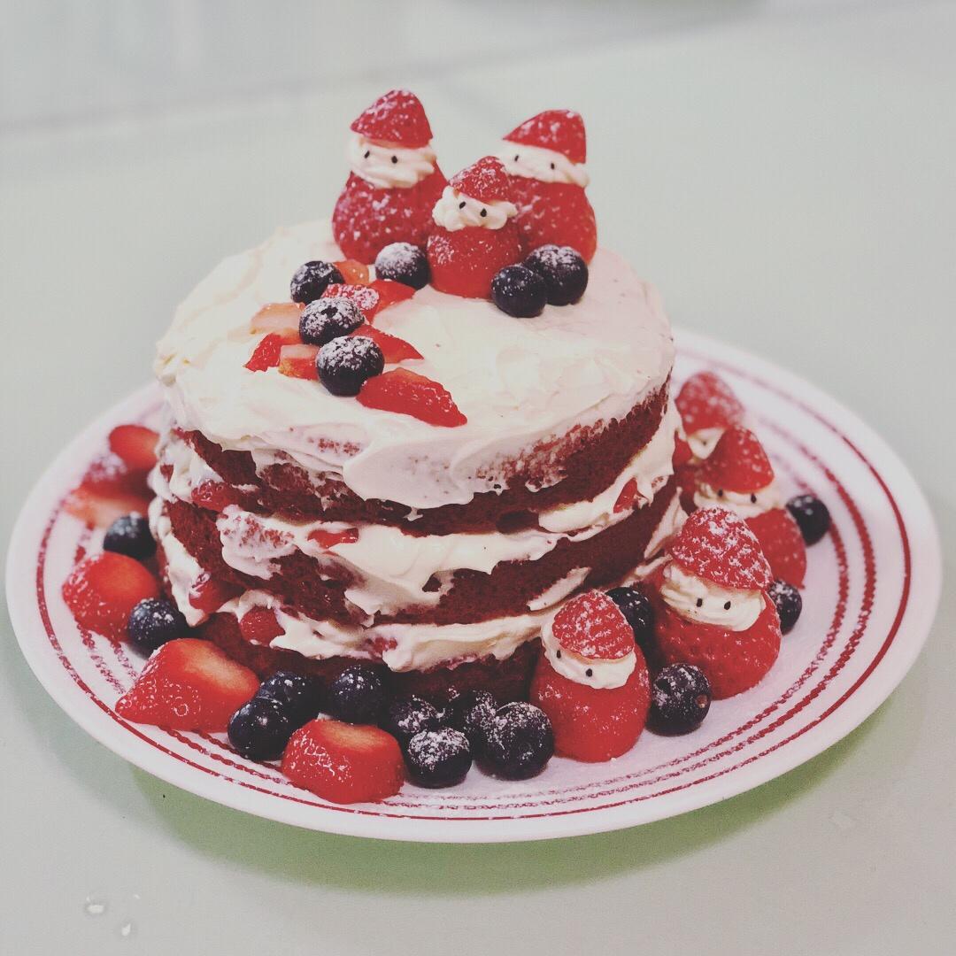 圣诞草莓雪人 红丝绒戚风裸蛋糕