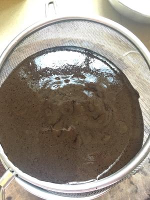清凉一夏的椰浆黑凉粉的做法 步骤5