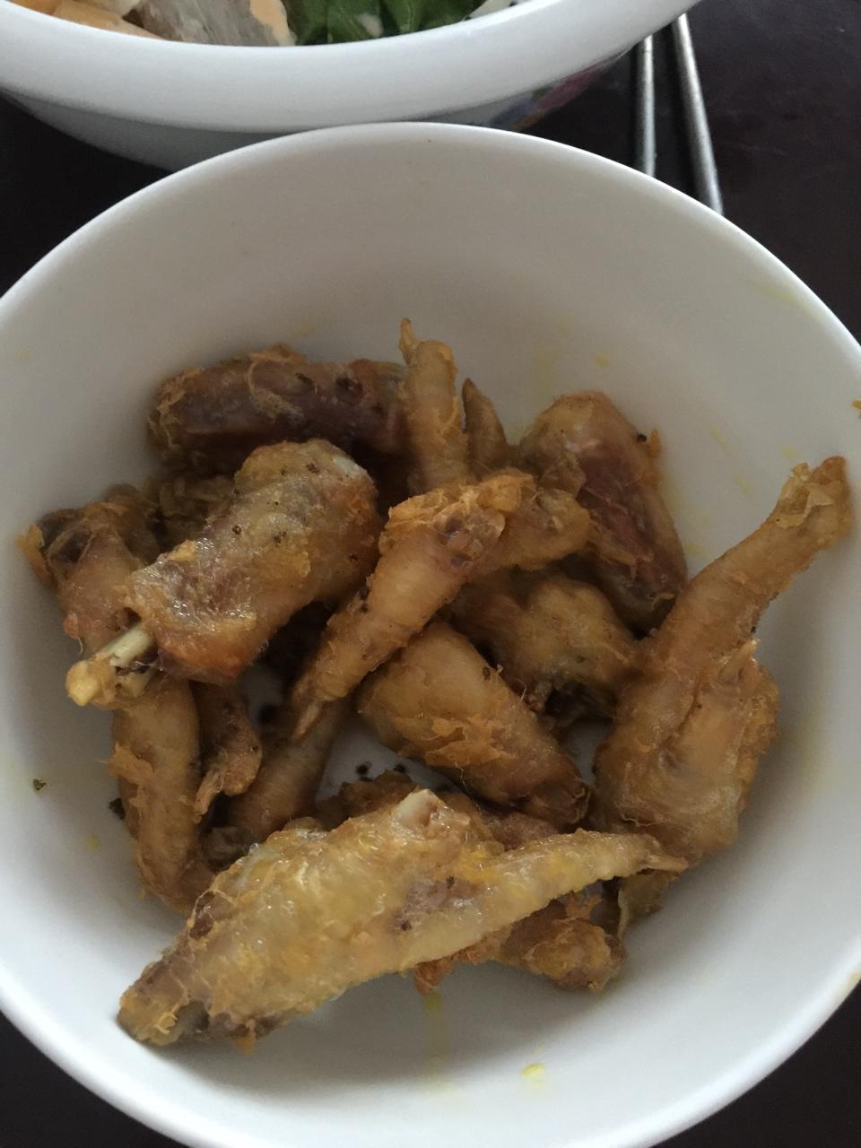 黄金脆皮炸鸡爪