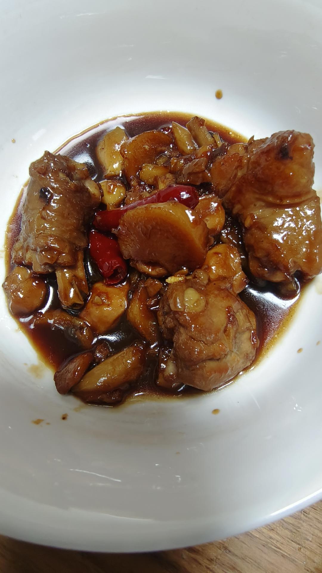 正宗台式三杯鸡（零失败！周围朋友全都赞不绝口！ 😁）