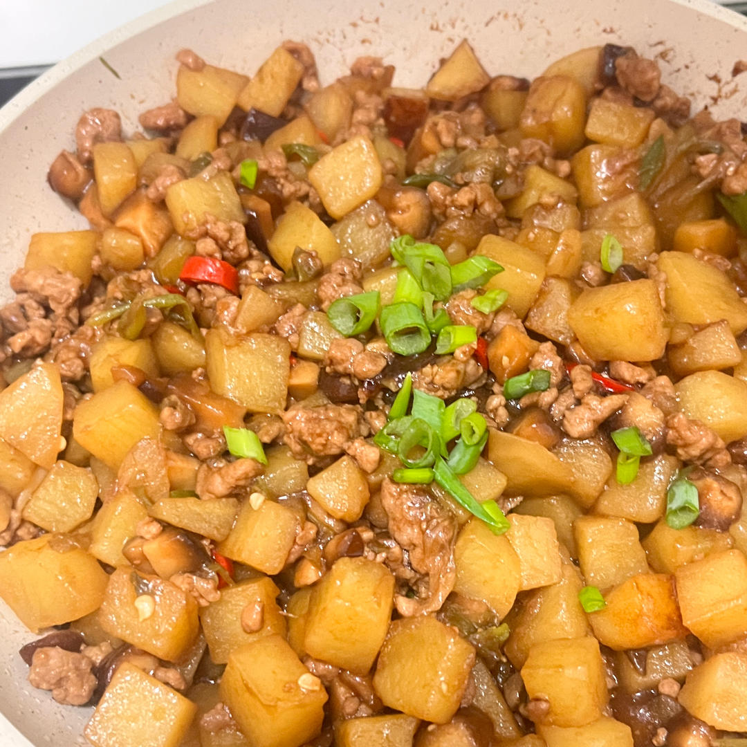㊙️香菇土豆肉沫拌饭❗️比外卖还好吃