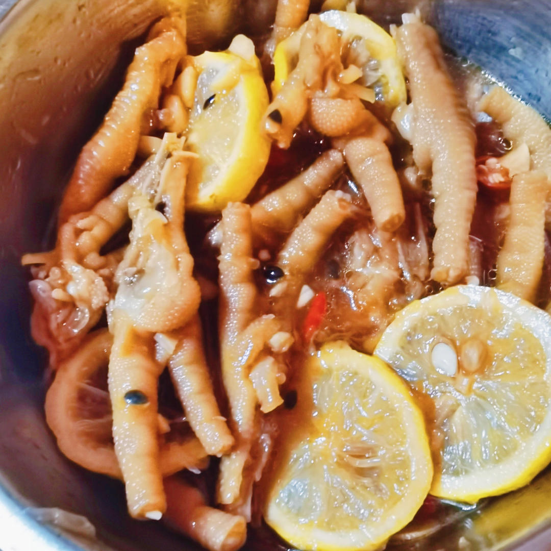 【柠檬酸辣凤爪】