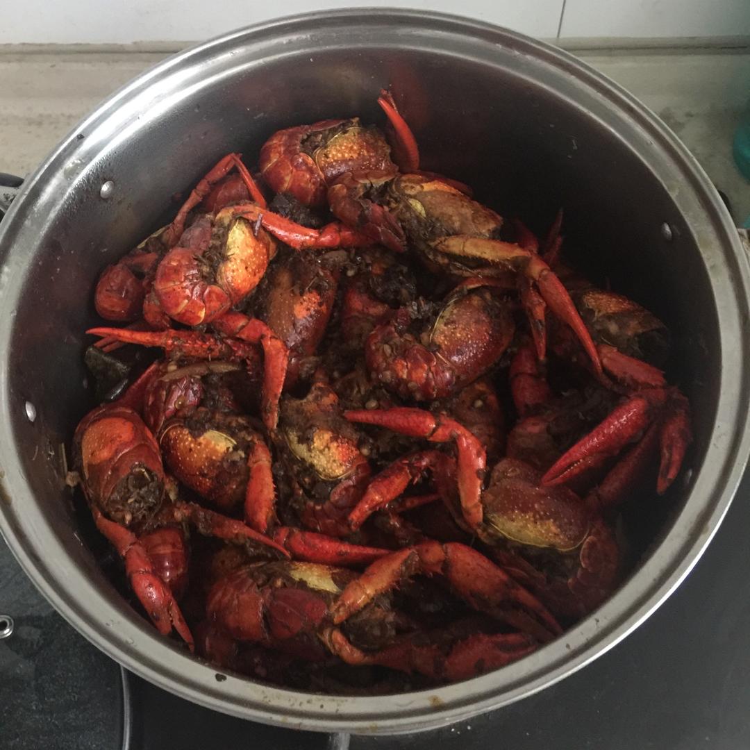 卤煮小龙虾