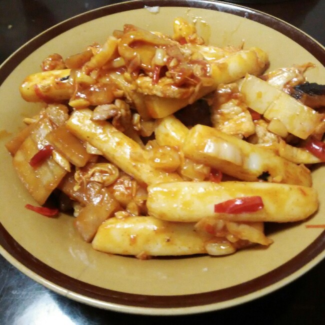 泡菜炒年糕