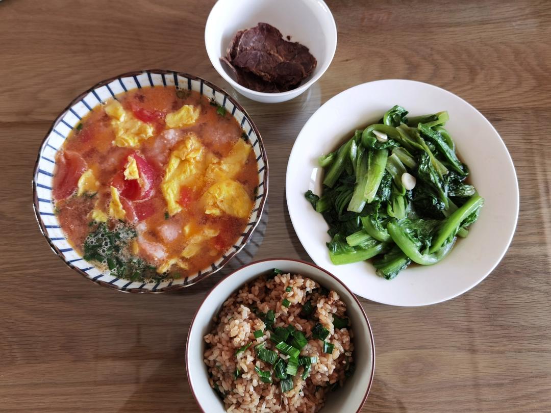 补钙的虾滑番茄鸡蛋汤