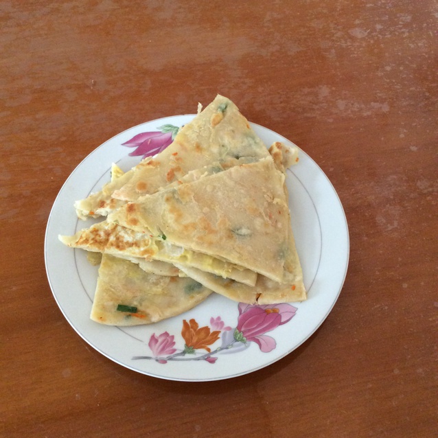 鸡蛋葱油饼                  （更新饼坯保存方法）