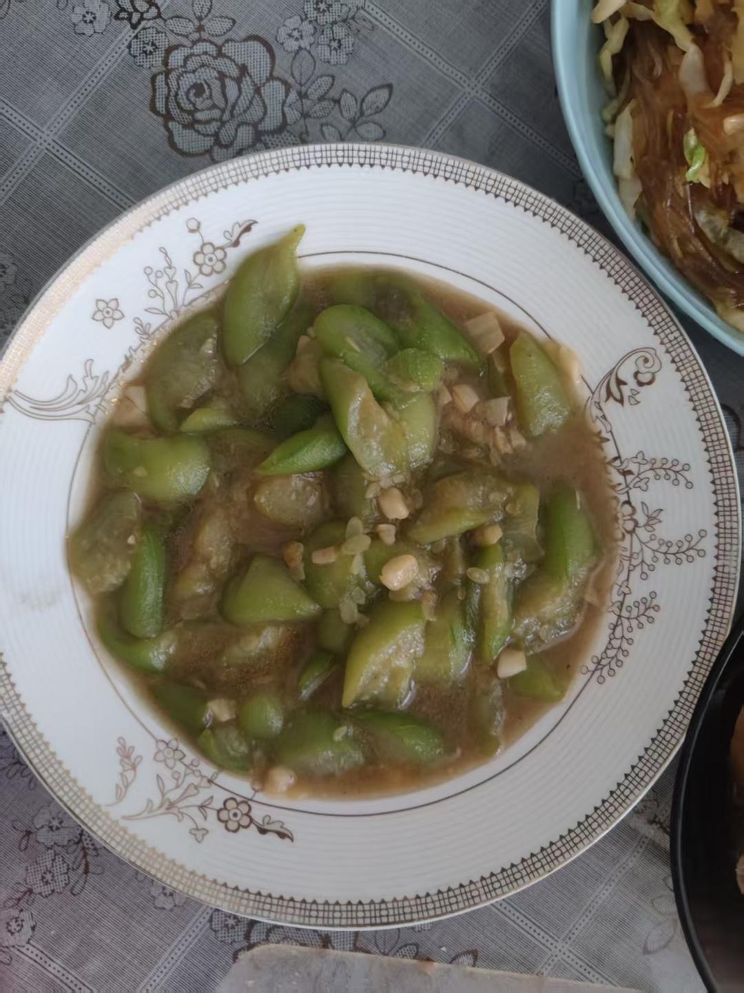 《清炒丝瓜》解腻又减脂