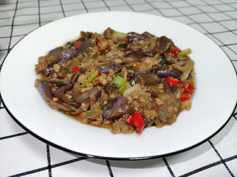 酱香肉末烧茄子
