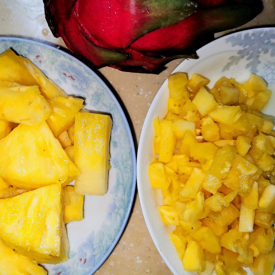 避风塘菠萝咖喱炒饭