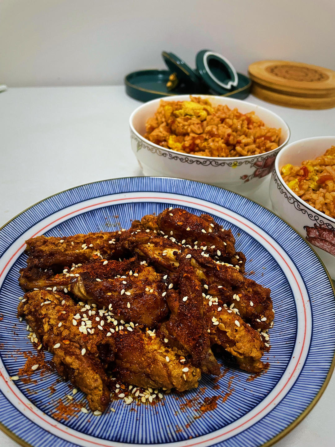 香辣鸡翅（手指都舔干净）