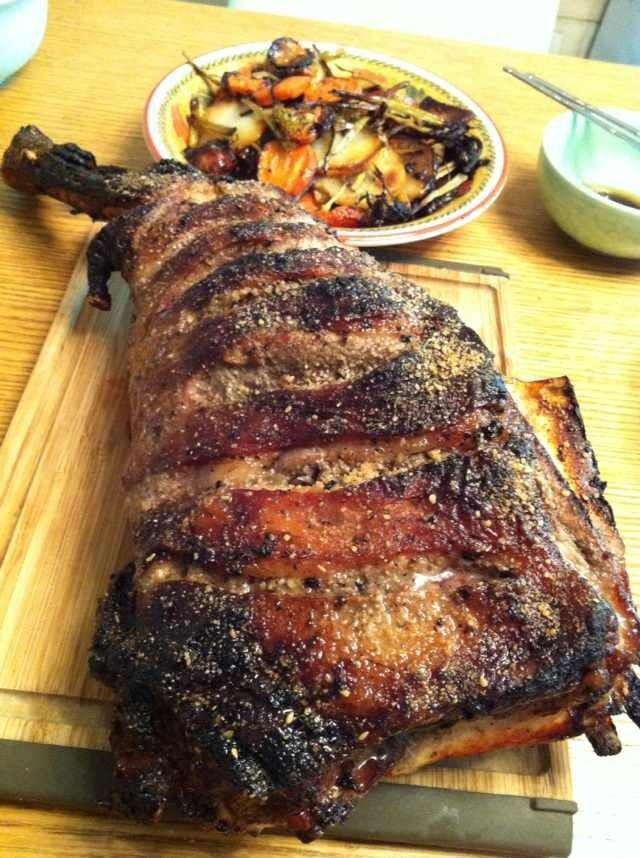 孜然蒜香烤羊腿