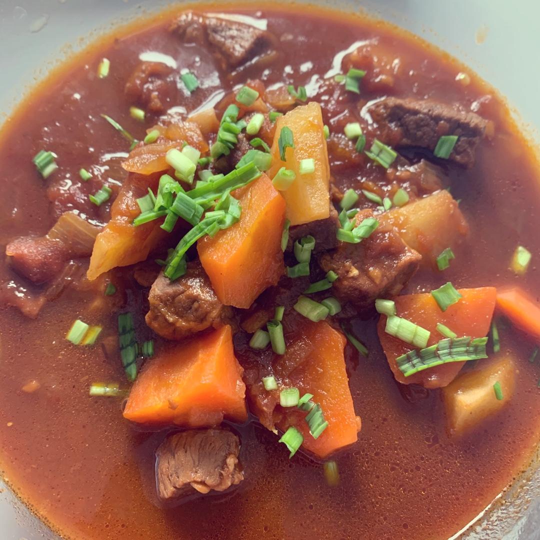 番茄土豆炖牛肉