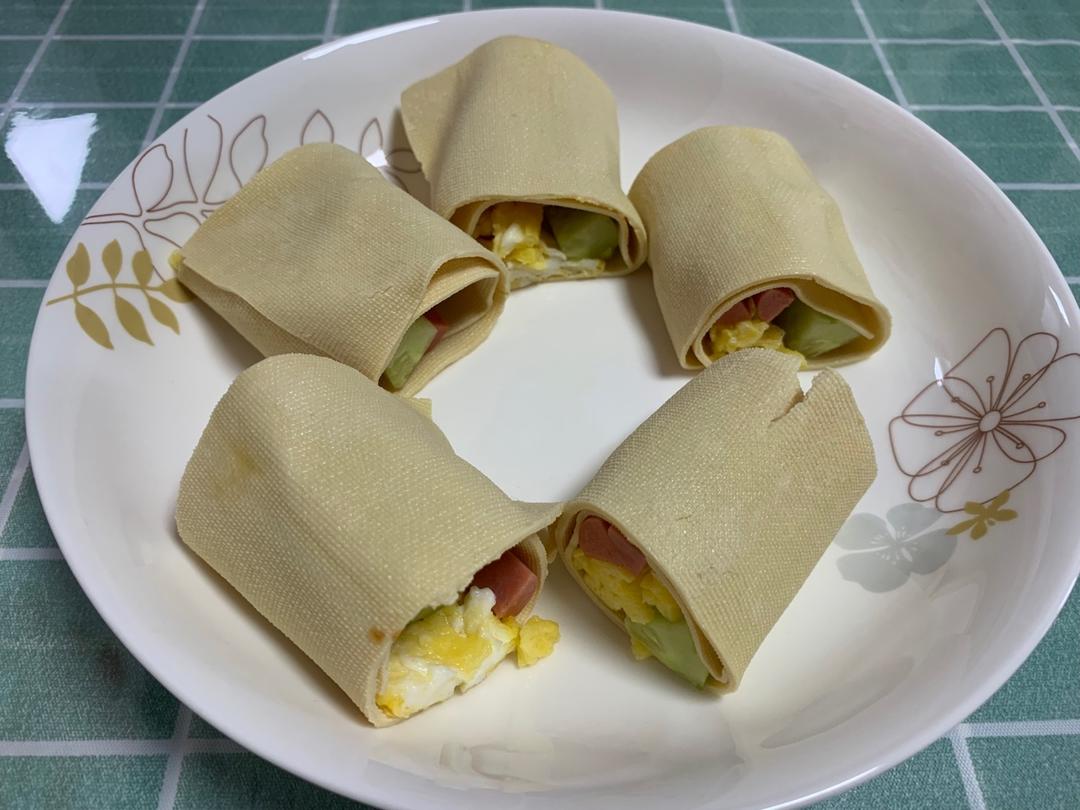 豆腐皮卷菜
