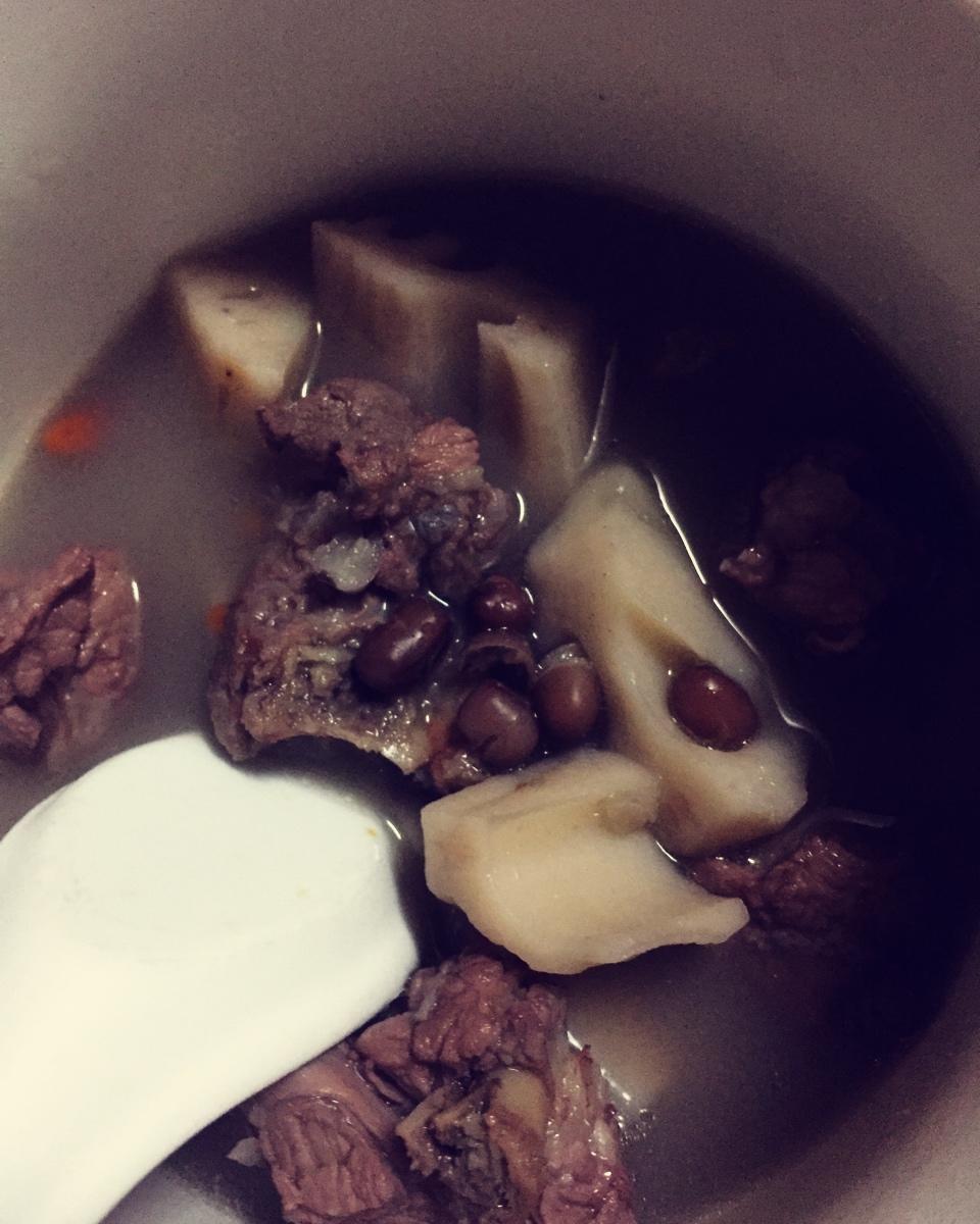 红豆莲藕炖排骨