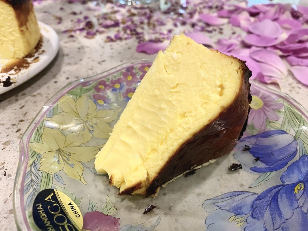 巴斯克芝士蛋糕–from @yuka_cm_cafe