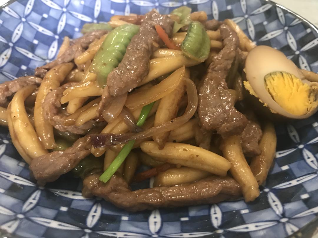 牛柳炒面疙瘩的做法