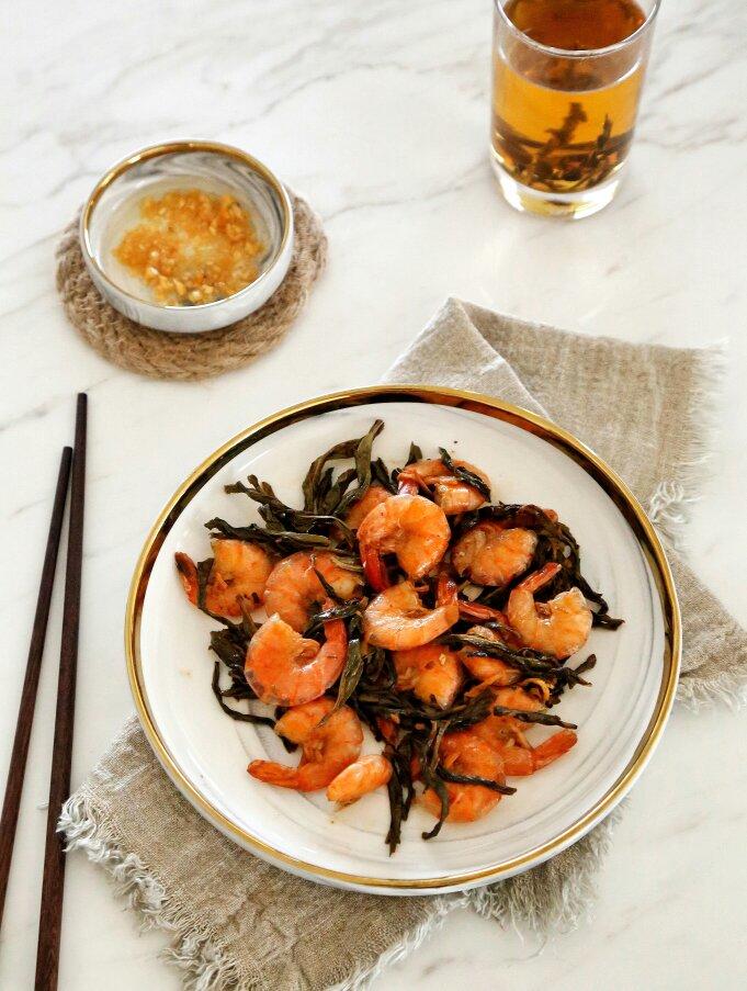 春茶炒虾