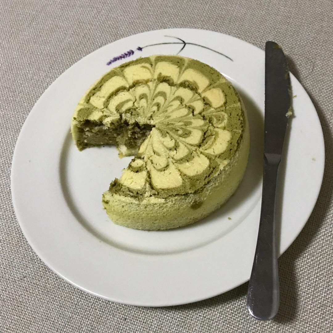 双色拉花戚风蛋糕