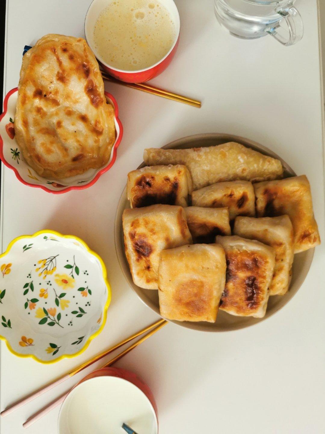 会连续吃八个的萝卜馅饼