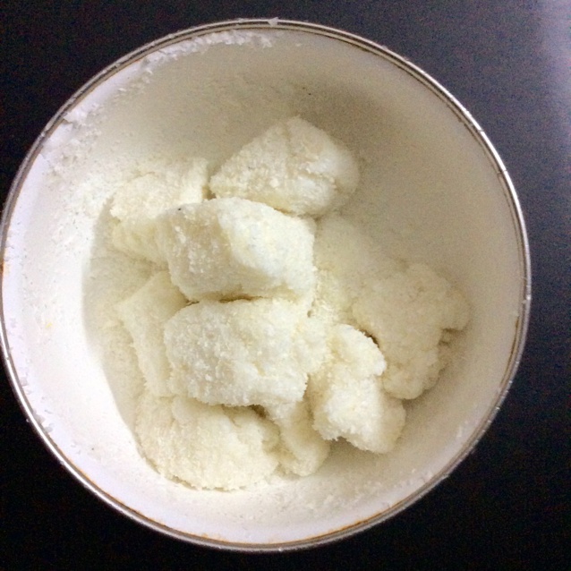 完胜85度C牛奶椰丝小方